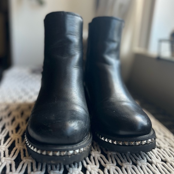 Steve Madden Studded Boot - Picture 4 of 9